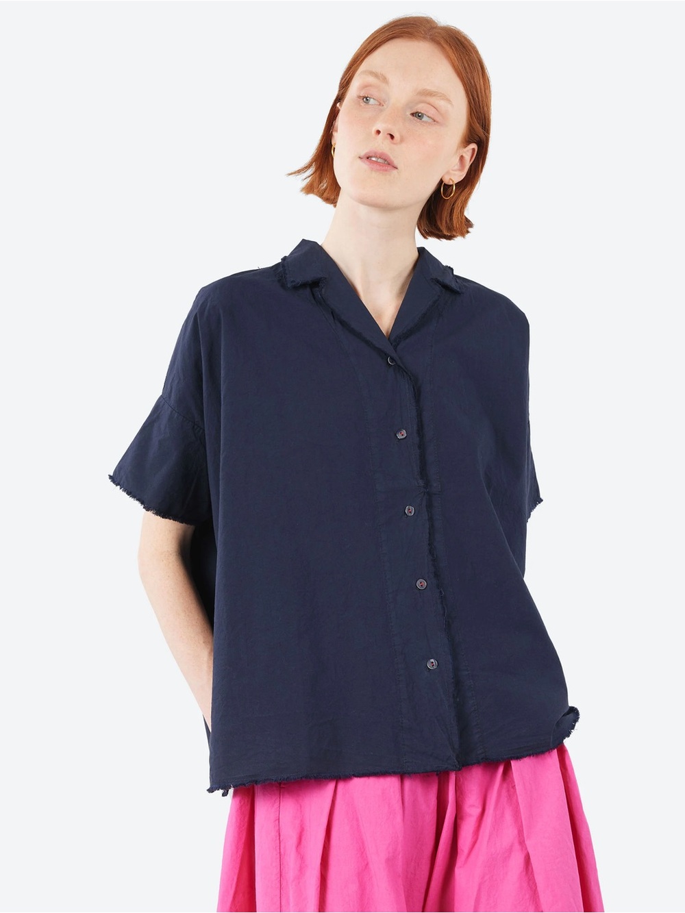 Hannoh Wessel H+ Serenity Notch Collar Shirt
Raw Edges
Navy
Lagenlook
Boxy
$334